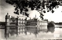 CPM Chantilly Le Chateau Facade Sud Ouest