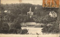 CPA Bagnoles de l'Orne Une vue du square Melodion