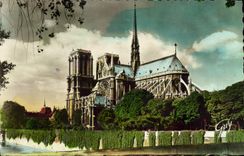 CPM Paris Notre Dame Abside de la Cathedrale 