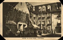 Hotel de Bayeux de la POSTAL de la VENDIMIA del león del oro
