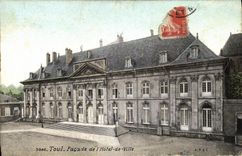 VINTAGE POSTCARD Toul Frontage Of the Town hall