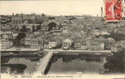 CPA Poitiers Panorama Pris Du Boulevard Aboville