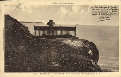 VINTAGE POSTCARD Emerald Dimension St Malo Large Be the Tomb Of Chateaubriant