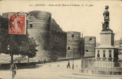 CPA Angers Statue Du Roi Rene Et Le Chateau