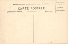 CPA Bordeaux Les Quais En Arriere Plan L'Eglise St Louis Bateaux