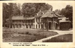 CPA Palais De Versailles Hameau Du Petit Trianon Maison De La Reine