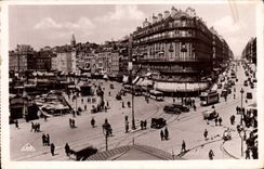 CPA Marseille Rue De La Republique Et Quai Des Belges