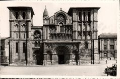 MODERN CARD Bordeaux the Church Holy Cross