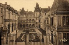 VINTAGE POSTCARD Old Residences Of the La Rochelle House Henri II