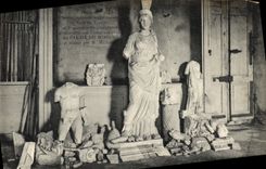 VINTAGE POSTCARD St Dove Vienna