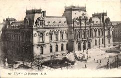 CPA Lyon La Prefecture