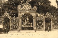 CPA Nancy Place Stanislas Grilles en Fer Forge de Jean Lamour Fontaine d'Amphitrite