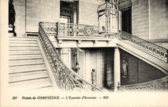 Paladar de la POSTAL de la VENDIMIA de Compiegne la escalera principal