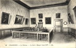 VINTAGE POSTCARD Chambord the Castle Dining room the Louis