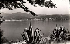 CPM Saint Tropez Vue Sur MSte Maxime Et Le Golfe De St Tropez