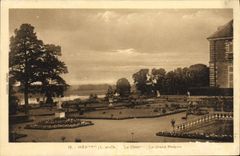 CPA Menard Le Chateau Le Grand Parterre