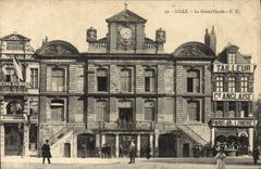 VINTAGE POSTCARD Lille the Large one Keeps English Tailor Co Paris London