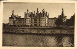 VINTAGE POSTCARD Soft France Loire ch4ateau Castle De Northern Chambord Frontage