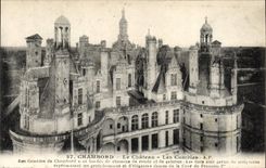 VINTAGE POSTCARD Chambord the Castle Roofs