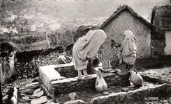 CPM Scenes Et Types Puits Arabe