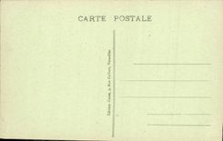 VINTAGE POSTCARD Versailles Frontage of the Castle Terrace