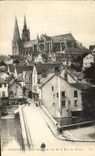 CPA Chartres La cathedrale vue de al rue du Bourg 