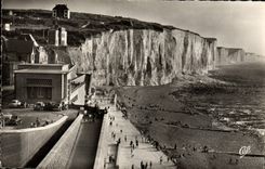 MODERN CARD Ault the Casino and cliffs