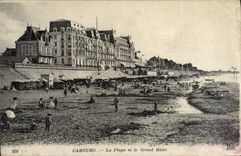 CPA Cabourg La Plage et le Grand Hotel