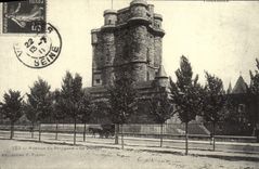 REPRO Vincennes Avenue of the Polygon the keep