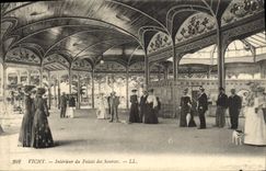 CPA Vichy Interieur du Palais des sources