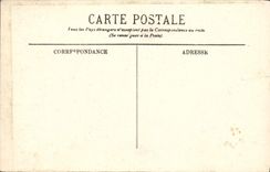 CPA Vichy La Facade du Casino Vue Sur le Parc