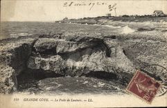VINTAGE POSTCARD Great Dimension the Well of Lauture