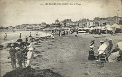 POSTAL de la VENDIMIA Sables d'Olonne en la playa
