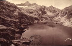 VINTAGE POSTCARD the Lake D' Artouste