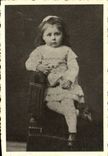 CARTE PHOTO Enfant Gabrielle de la SErve mariee a L de Monnoron 