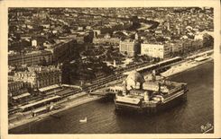 CPA Nice Le Casino De La Jetee La Promenade Des Anglais Et Les Jardins Albert 1er