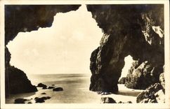 VINTAGE POSTCARD Morgat Cave of Romeo