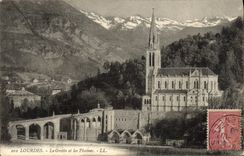 VINTAGE POSTCARD Heavy the Cave and Swimming pools
