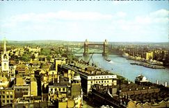 POSTAL MODERNA la piscina de la torre y del puente de Londres