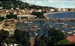 CPM Cannes Vue Generale