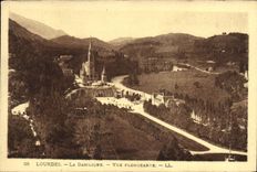CPA Lourdes La Basilique Vue Plongeante