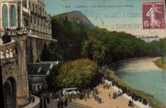 CPA Lourdes Vue vers les piscines de la Grotte