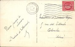 VINTAGE POSTCARD Heavy the Cross Of Breton the Esplanade and the Basilica