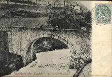 VINTAGE POSTCARD Bagneres de Luchon the Bridge of Mousquere