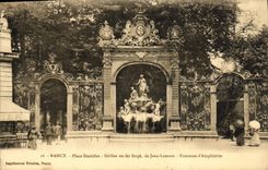 CPA Nancy Place Stanislas Grilles en fer forge Fontaine d'Amphitrite