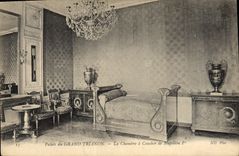 CPA Palais Du Grand Trianon La Chambre a Coucher de Napoleon 1er
