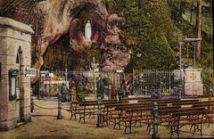CPA Lourdes La Grotte