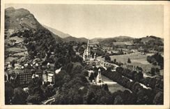 CPA Lourdes La Basilique Et Le Calvaire Vus Du Chateau Fort