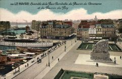CPA Le Havre Ensemble De La Place Pambetta Du Bassin Du Commerce Et du Bassin Du Roy Bateau 