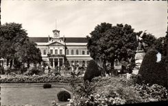 CPM Angers Le Jardin du Mail et I'Hotel de Ville